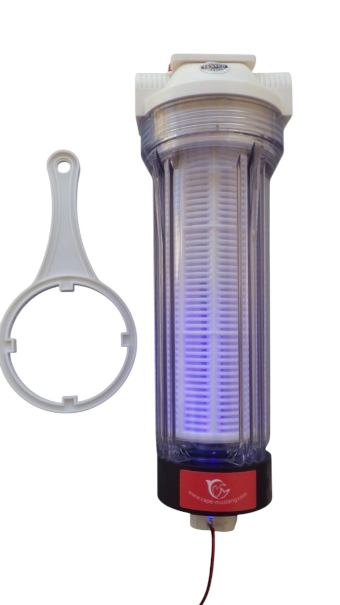 Image de Porte filtre stérilisateur LED UVC - CAPE MUSTANG